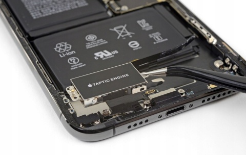 TAPTIC ENGINE Silniczek Wibracji iPhone XS Max TAPTIC ENGINE Silniczek Wibracji iPhone XS Max